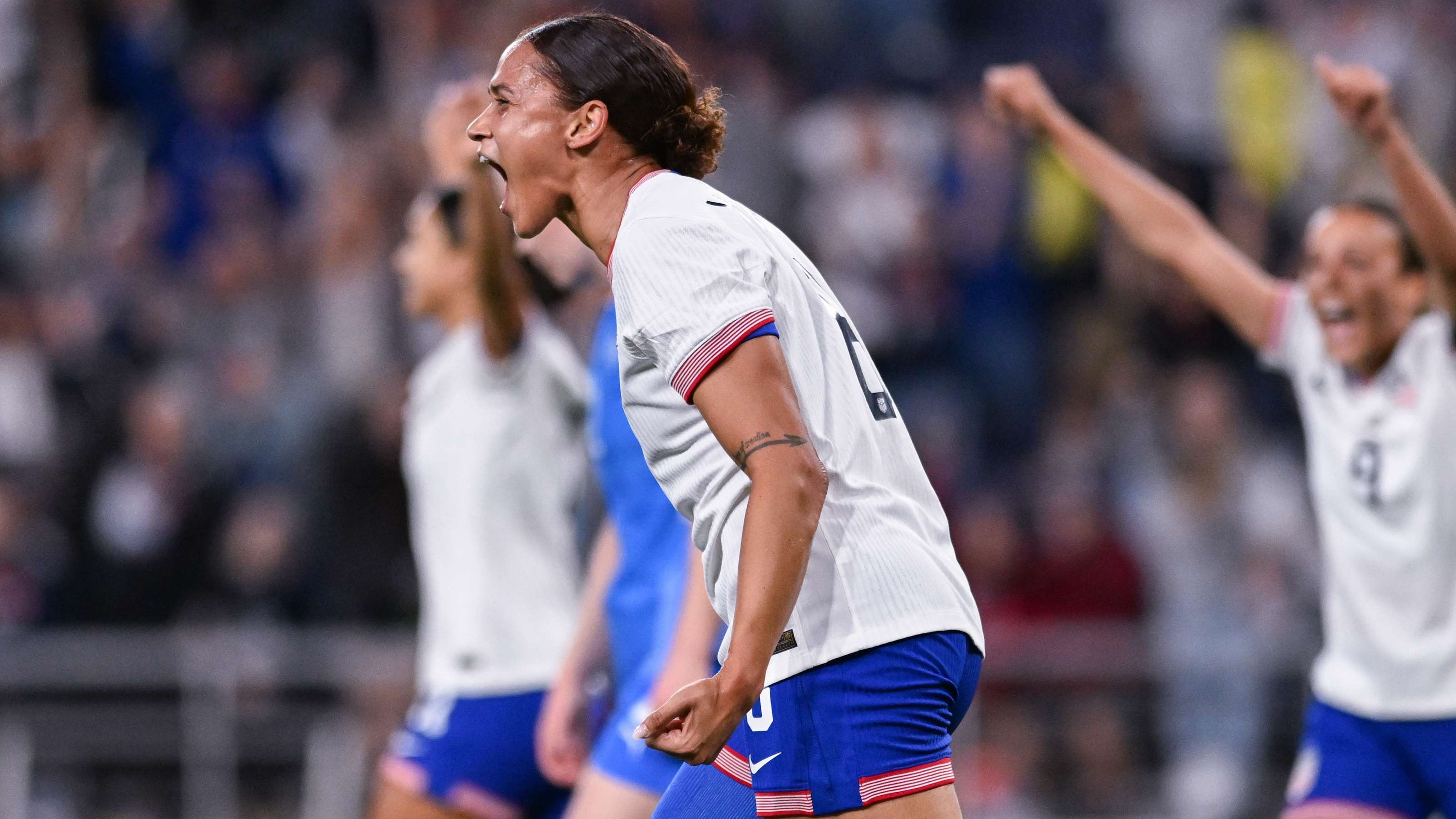 惊险战平布 惊险战平布