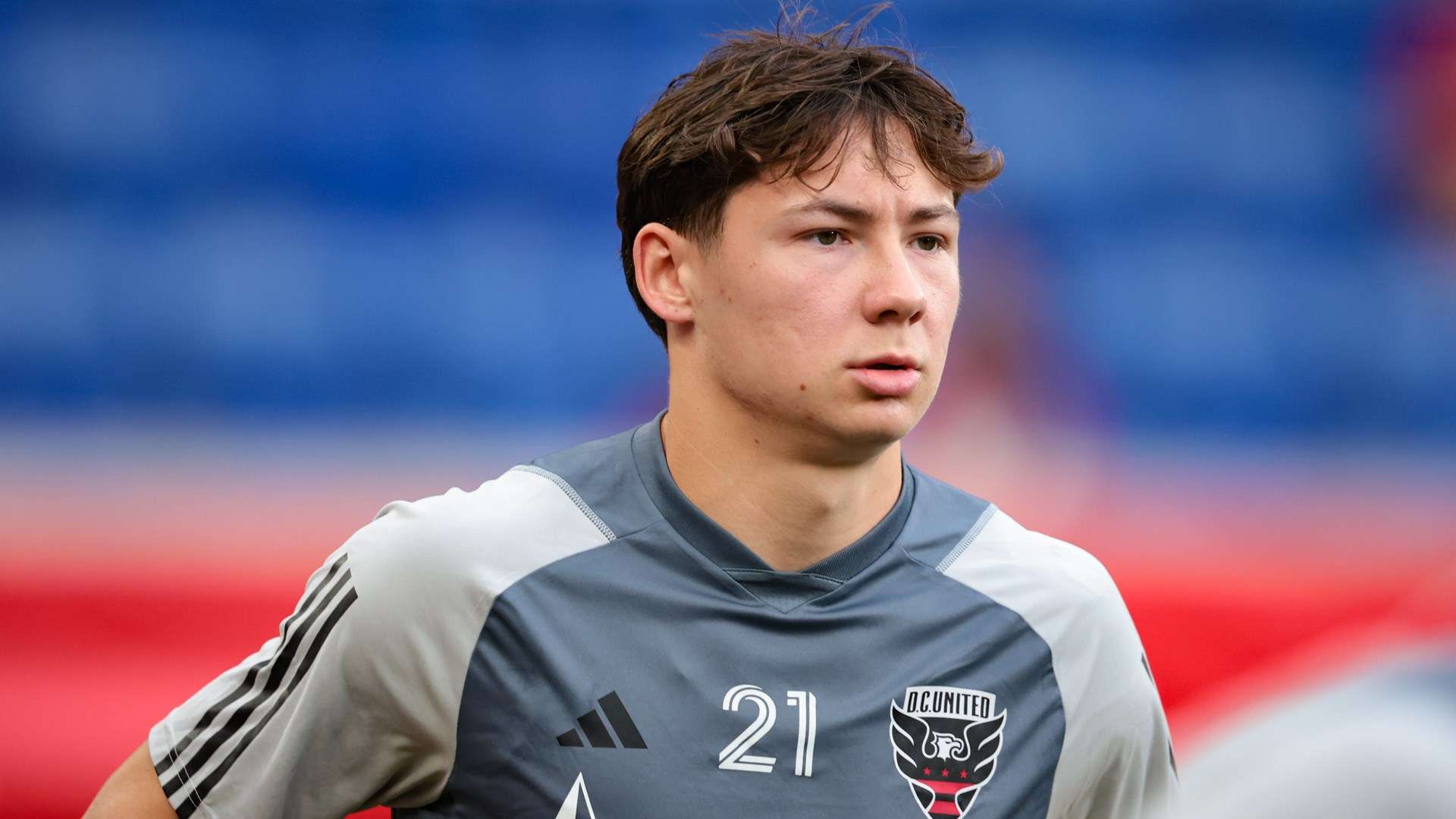 肩负起传播 肩负起传播